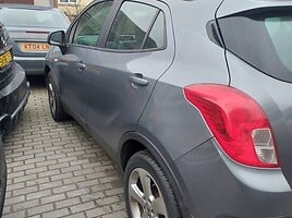 Opel Mokka 2015 y Off-road / Crossover