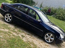 Mercedes-Benz C 220 2003 m Sedanas