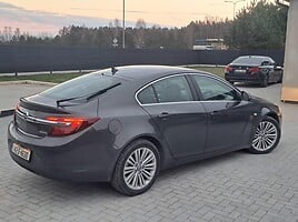 Opel Insignia 2015 y Hatchback