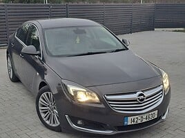 Opel Insignia 2015 y Hatchback