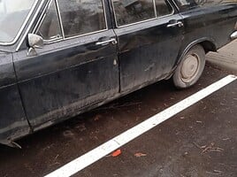 Gaz 24 1977 m Sedanas