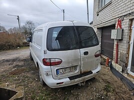 Hyundai H-1 2002 г Грузовой микроавтобус