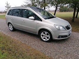 Opel Zafira 2006 y Van