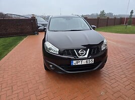 Nissan Qashqai+2 2012 г Внедорожник / Кроссовер