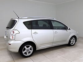 Toyota Corolla Verso 2008 г Минивэн