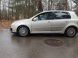 Volkswagen Golf 2004 m Hečbekas