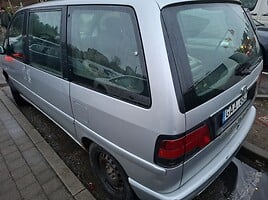 Peugeot 806 2000 y Hatchback