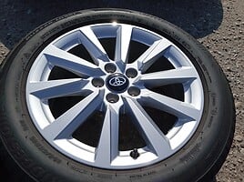 Toyota Siunciam, 6.5J ET40 light alloy R16 rims