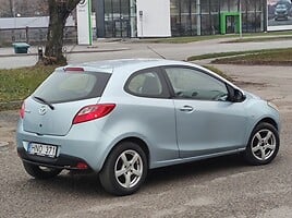 Mazda 2 2008 y Hatchback