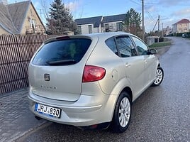 Volkswagen Golf 2004 г Хэтчбек