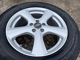 Ford Siunciam, 7J ET45 light alloy R17 rims