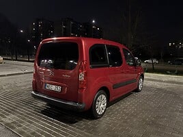 Citroen Berlingo 2010 г Минивэн