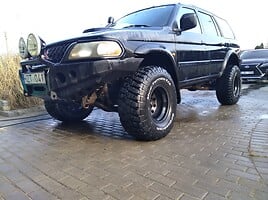 Mitsubishi Pajero 2000 г Внедорожник / Кроссовер