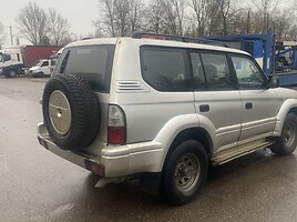 Toyota Land Cruiser 2002 г Внедорожник / Кроссовер