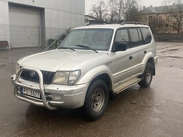 Toyota Land Cruiser 2002 г Внедорожник / Кроссовер