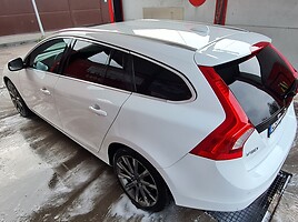 Volvo V60 2011 y Hatchback