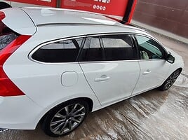 Volvo V60 2011 y Hatchback