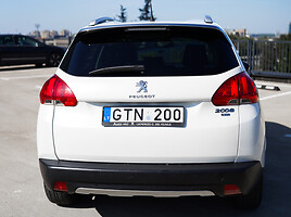 Peugeot 2008 2013 г Внедорожник / Кроссовер