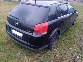 Opel Signum 2003 m Universalas