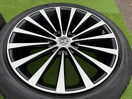 Volkswagen Siunciam, 8.5J ET30 light alloy R20 rims