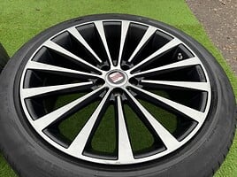 Seat Siunciam, 8.5J ET30 light alloy R20 rims