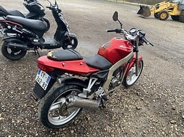 Daelim Roadwin 2004 y Classical / Streetbike motorcycle