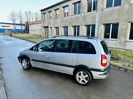 Opel Zafira 2005 m Vienatūris