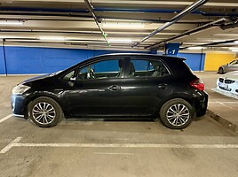 Toyota Auris 2011 m Hečbekas