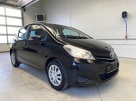 Toyota Yaris 2013 y Hatchback