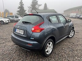 Nissan Juke 2011 г Внедорожник / Кроссовер