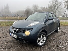 Nissan Juke 2011 г Внедорожник / Кроссовер