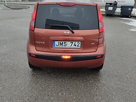 Nissan Note 2006 г Хэтчбек