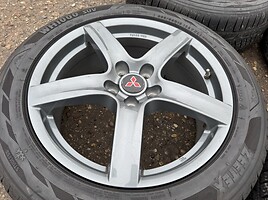 Mitsubishi Siunciam, 7.5J ET5 light alloy R18 rims