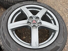 Mitsubishi Siunciam, 7.5J ET5 light alloy R18 rims