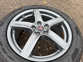 Mitsubishi Siunciam, 7.5J ET5 light alloy R18 rims