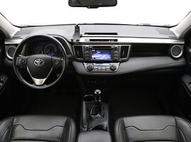 Toyota RAV-4 2015 г Внедорожник / Кроссовер