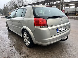 Opel Signum 2006 m Hečbekas