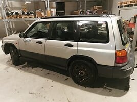 Subaru Forester 1999 m Visureigis / Krosoveris