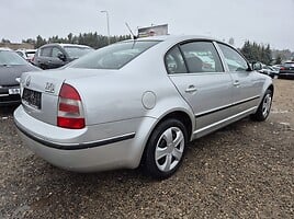 Skoda Superb 2007 y Sedan