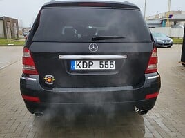 Mercedes-Benz GL 320 2009 г Внедорожник / Кроссовер