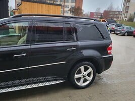 Mercedes-Benz GL 320 2009 г Внедорожник / Кроссовер