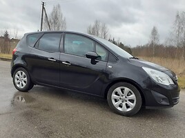 Opel Meriva IŠSIMOKĖTINAI 2011 y