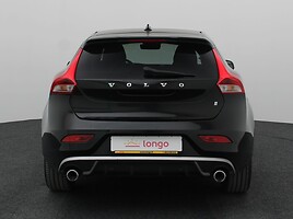 Volvo V40 2019 г Хэтчбек