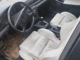 Audi A4 1997 m Universalas