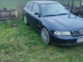 Audi A4 1997 m Universalas