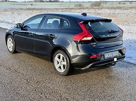 Volvo V40 2013 г Хэтчбек