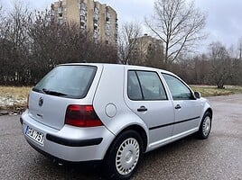 Volkswagen Golf 1999 m Hečbekas