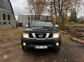 Nissan Navara 2010 г Внедорожник / Кроссовер