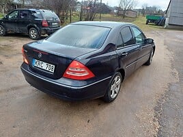 Mercedes-Benz C 180 2001 m Sedanas