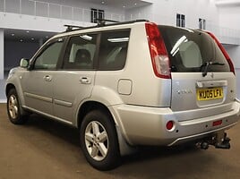 Nissan X-Trail 2005 y Off-road / Crossover